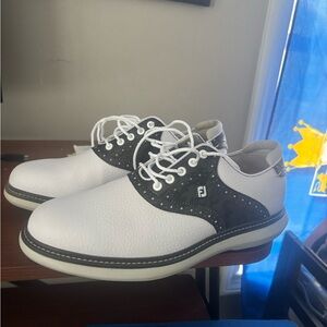 FootJoy Traditions Men's Classic White and Black. Worn 1 time.